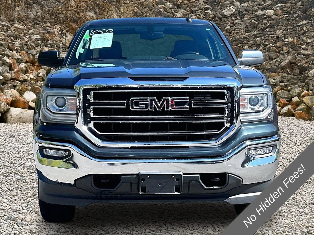 Used 2019 GMC Sierra 1500 SLE w/ SLE Value Package AWD/4WD image 3