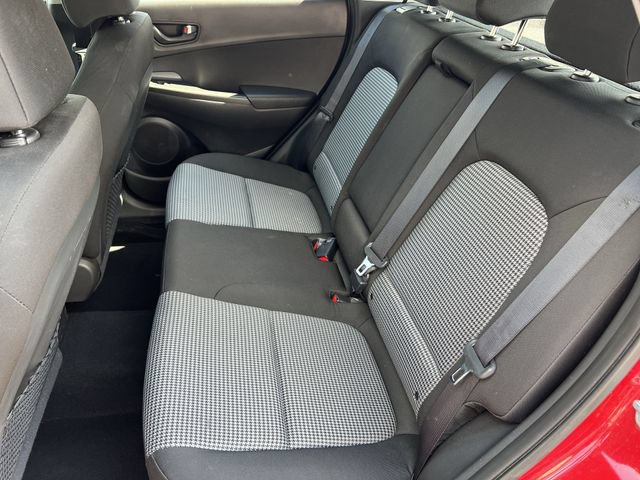 Used 2020 Hyundai Kona SE FWD image 32