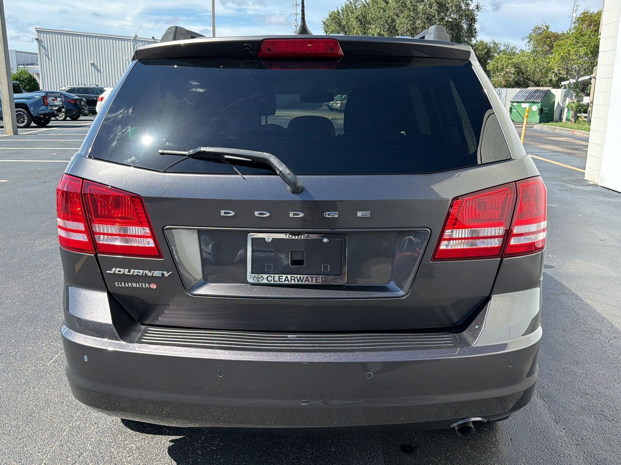 Used 2020 Dodge Journey SE w/ SE Popular Equipment Group FWD image 9