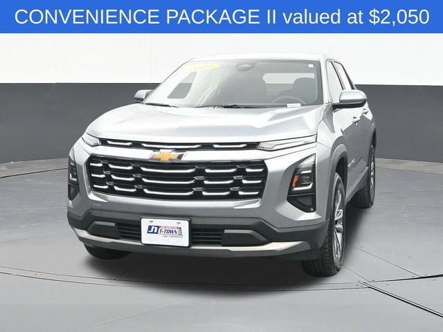 Used 2026 Chevrolet Equinox LT w/ Convenience Package II AWD/4WD image 2