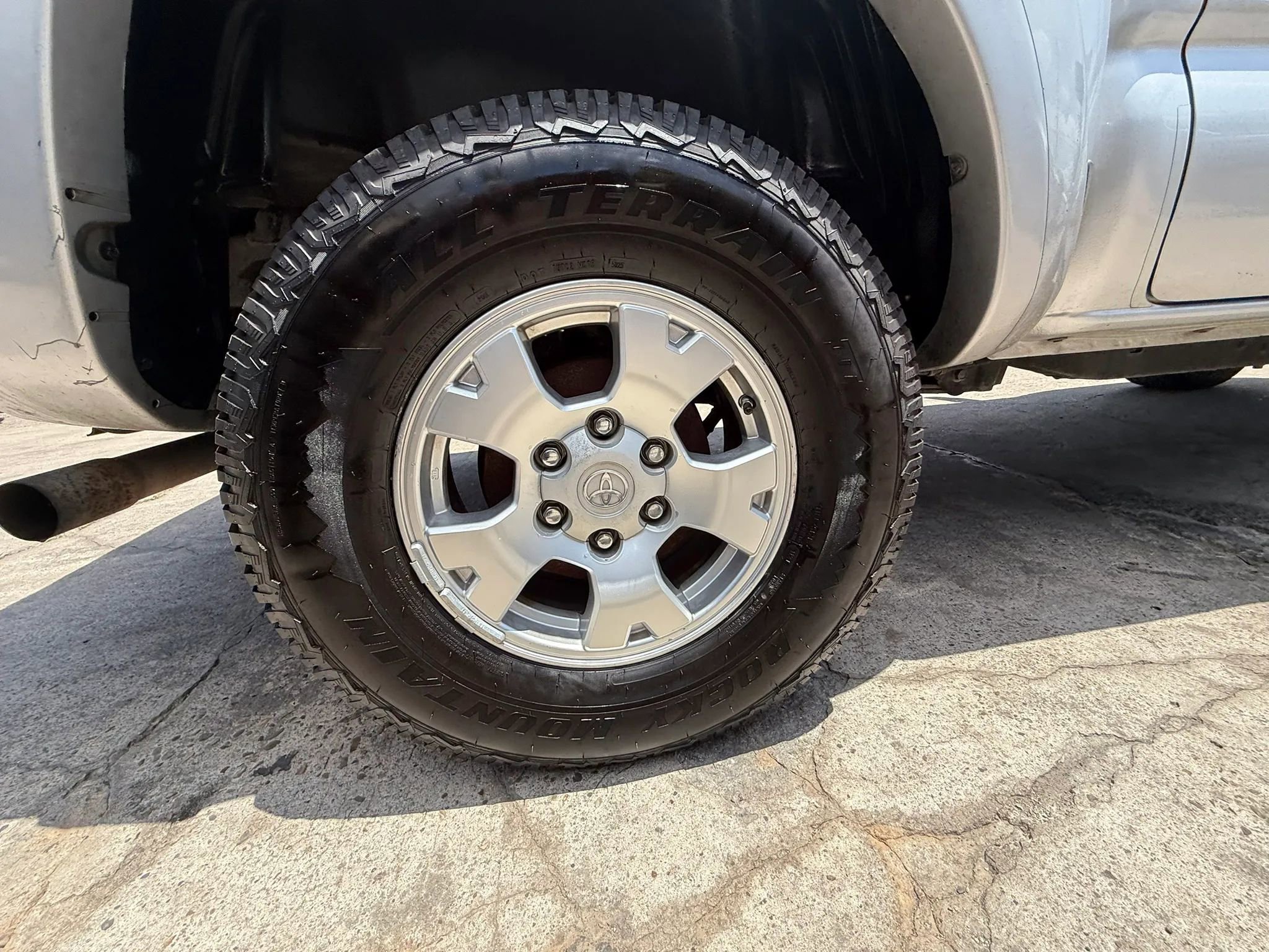 Used 2007 Toyota Tacoma PreRunner RWD image 24