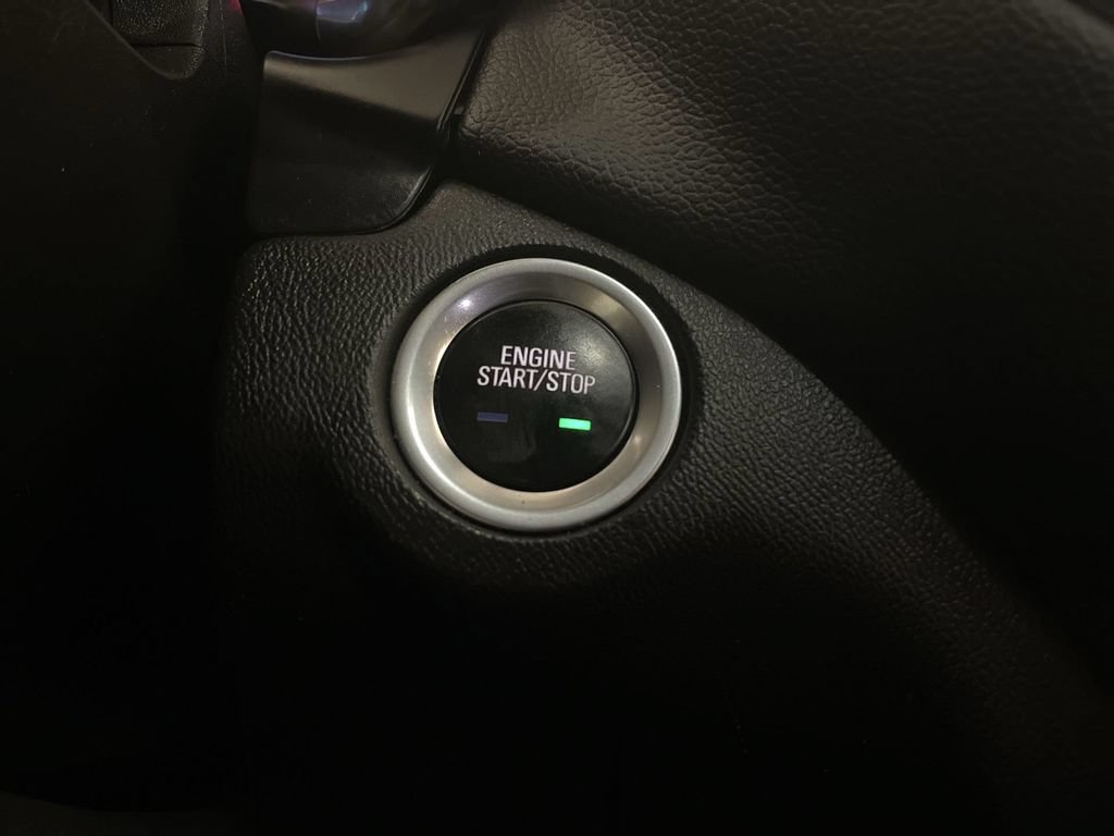 Used 2022 Chevrolet Equinox LT FWD image 10