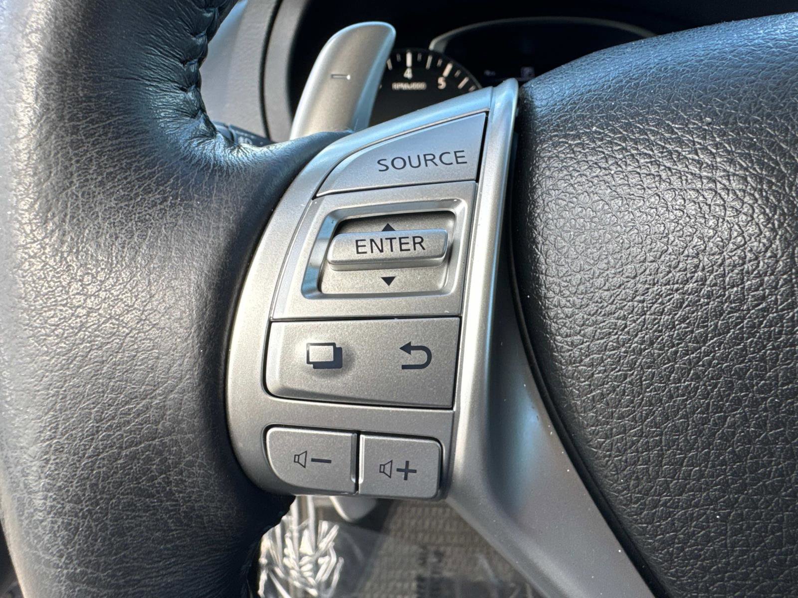 Used 2018 Nissan Altima 2.5 SR w/ SR Special Edition image 30