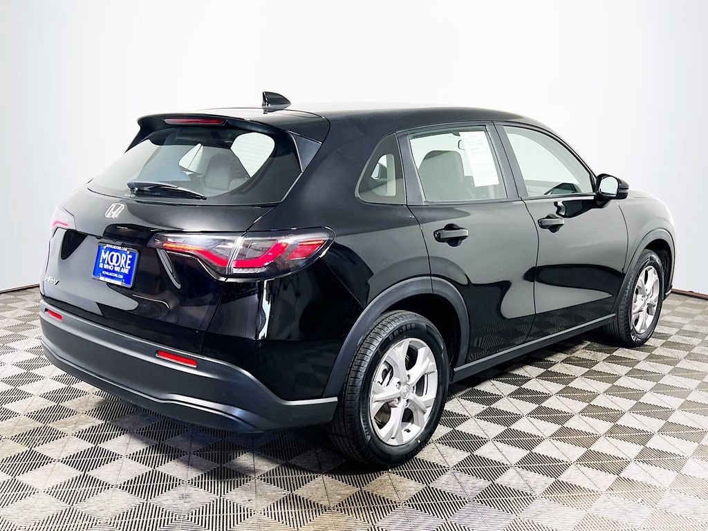 Used 2025 Honda HR-V LX image 7