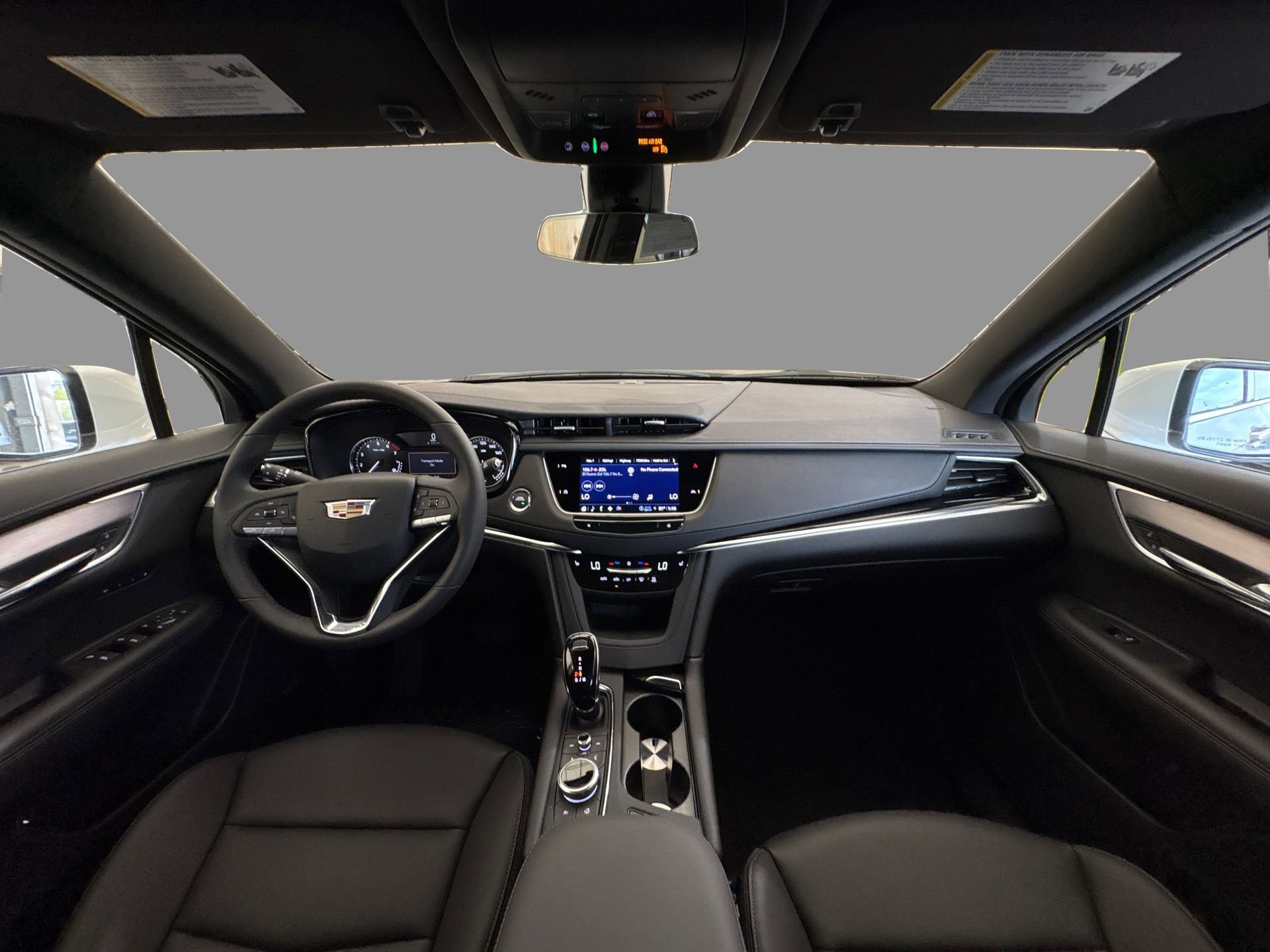 New 2025 Cadillac XT6 Luxury image 22