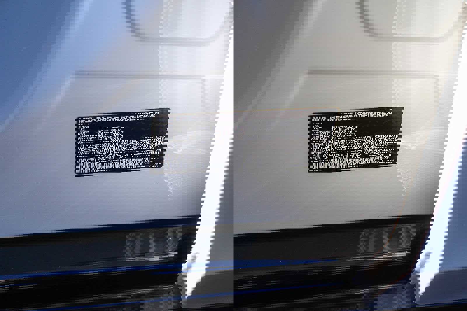 Used 2025 BMW 530i w/ M Sport Package image 28