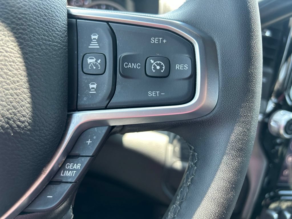 Used 2025 RAM 2500 Big Horn AWD/4WD image 22