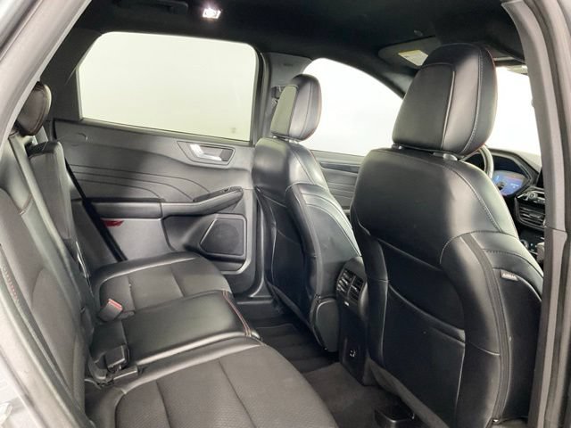 Used 2023 Ford Escape ST-Line AWD/4WD image 18