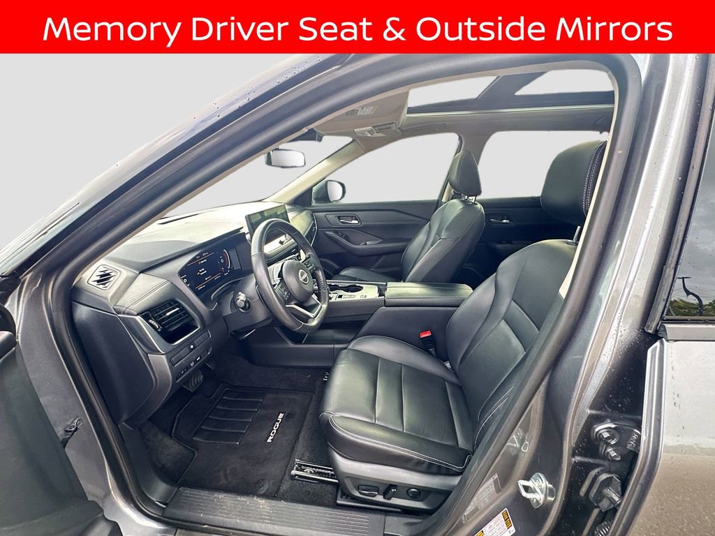 Used 2024 Nissan Rogue SL w/ SL Premium Package image 20