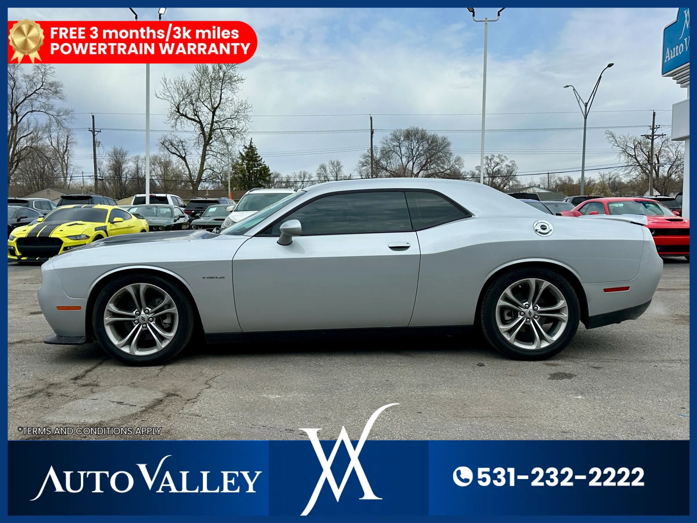 Used 2021 Dodge Challenger R/T image 4