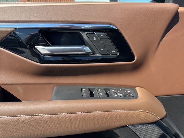 New 2026 Chevrolet Suburban High Country image 31
