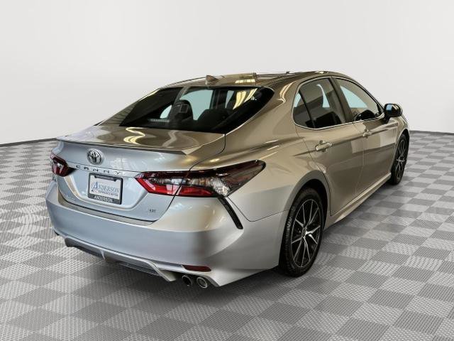 Used 2022 Toyota Camry SE image 7