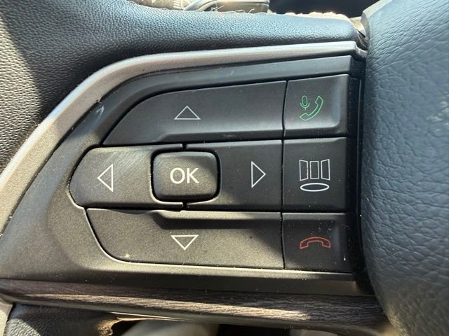 Used 2022 Jeep Grand Cherokee L Limited image 18