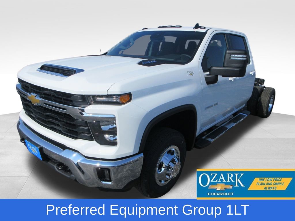 New 2026 Chevrolet Silverado 3500 LT w/ Convenience Package