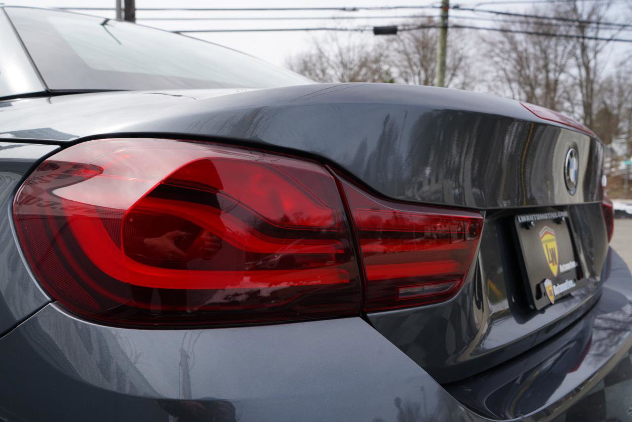 Used 2020 BMW M4 Convertible w/ Executive Package image 90