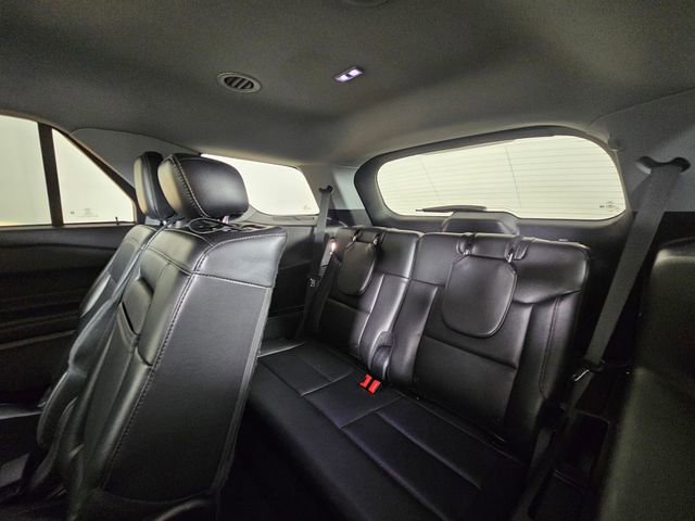 Used 2021 Ford Explorer XLT w/ Equipment Group 202A image 21