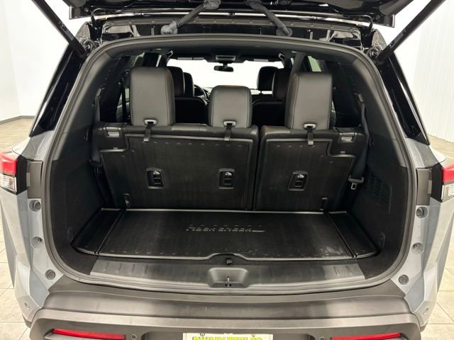Used 2025 Nissan Pathfinder Rock Creek image 9