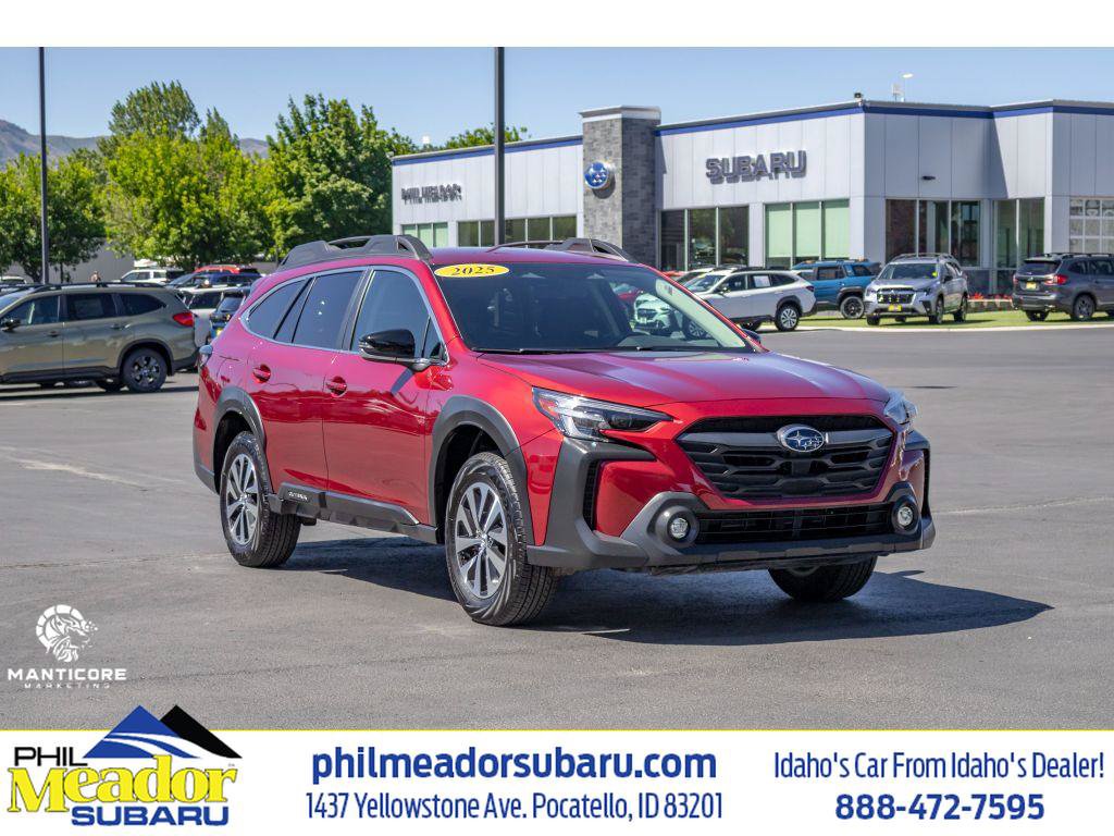 Used 2025 Subaru Outback Premium AWD/4WD image 1