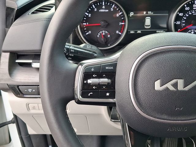 Certified 2024 Kia Carnival EX image 23