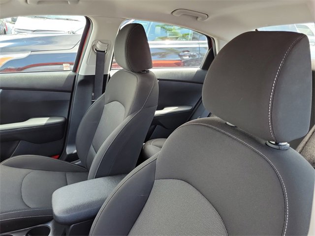 Used 2023 Kia Forte LXS w/ LXS Technology Package image 8