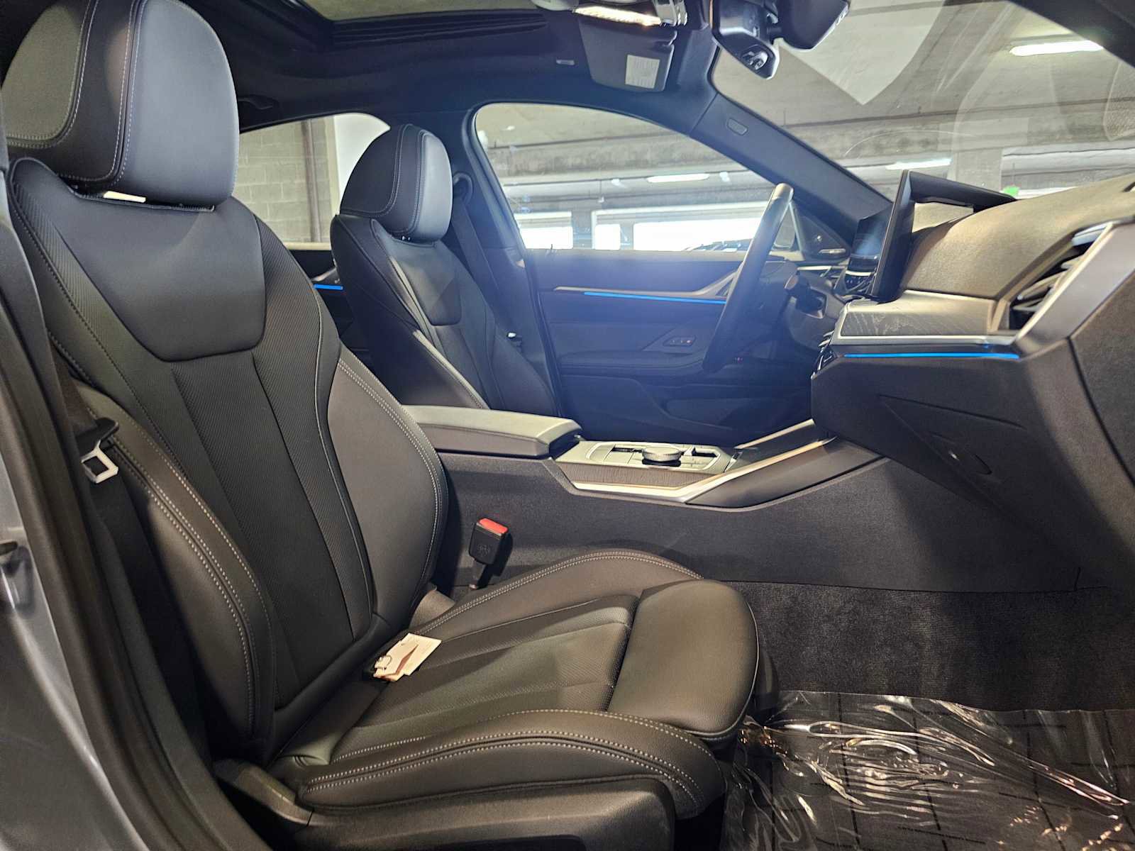 Used 2023 BMW i4 eDrive40 image 40