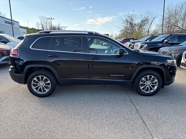 Used 2020 Jeep Cherokee Latitude Plus w/ Cold Weather Group image 6