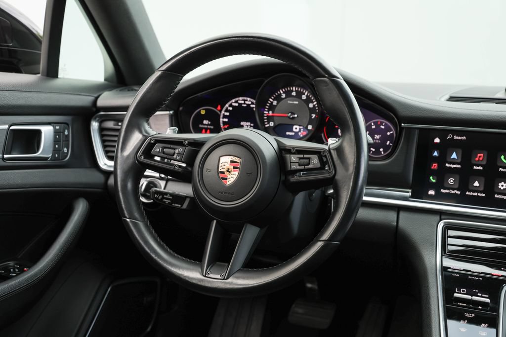 Used 2022 Porsche Panamera Platinum Edition RWD image 33