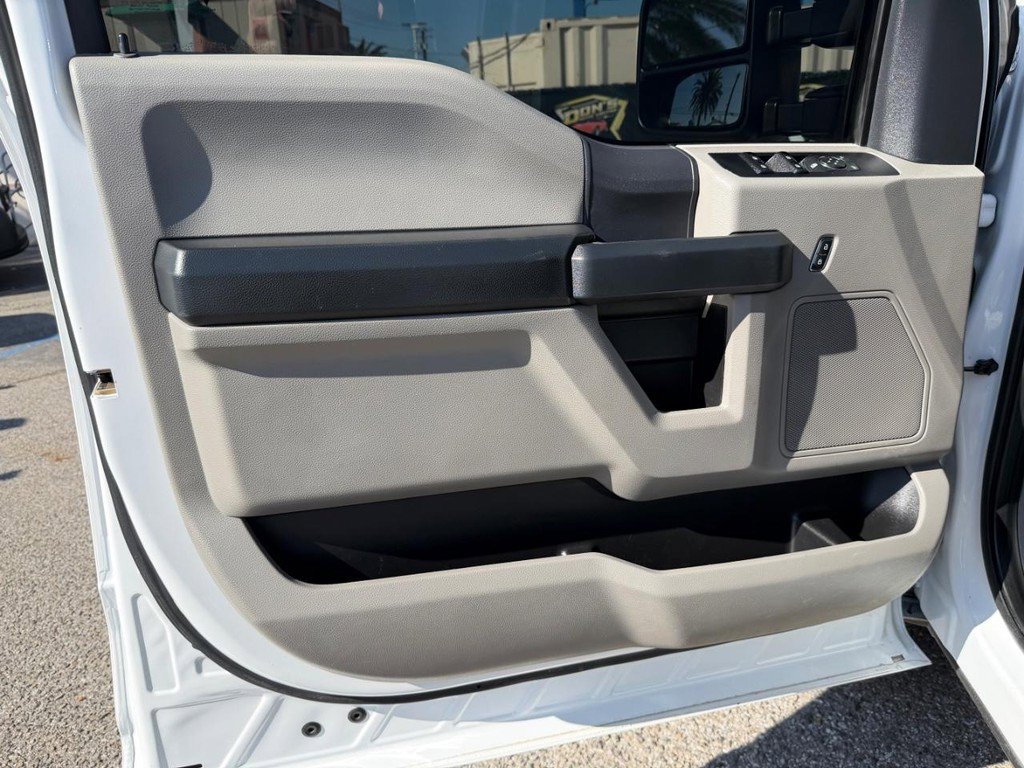 Used 2022 Ford F250 XL w/ Power Equipment Group AWD/4WD image 15
