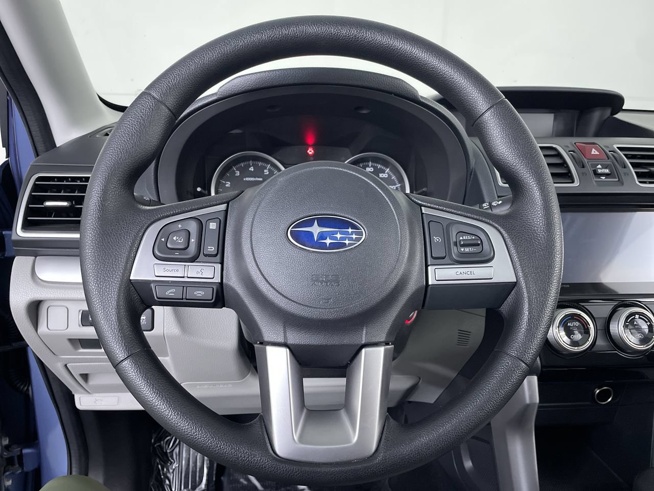 Used 2017 Subaru Forester 2.5i Premium w/ Popular Package #2A AWD/4WD image 14