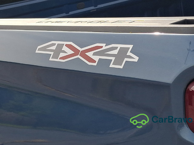 Used 2024 Chevrolet Silverado 1500 LT AWD/4WD image 30