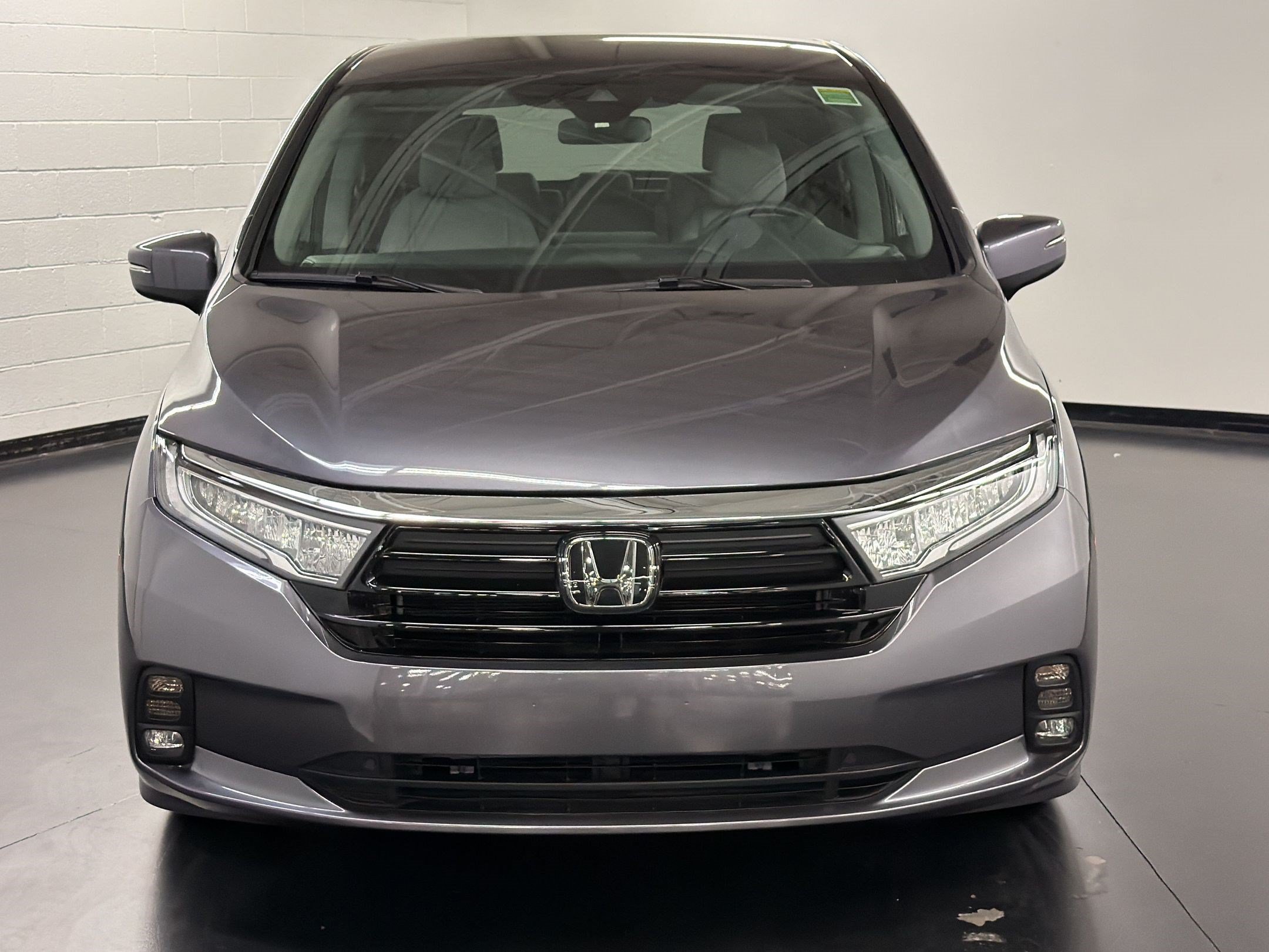 Certified 2024 Honda Odyssey EX image 6