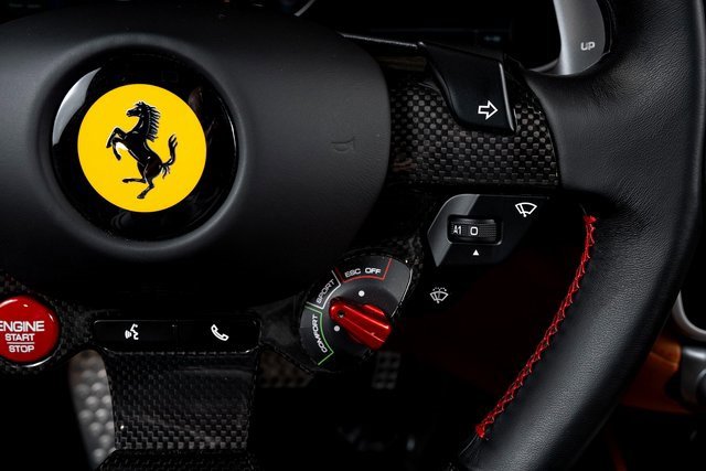 Used 2019 Ferrari Portofino image 38