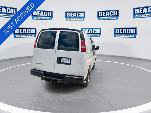 New 2026 Chevrolet Express 2500 w/ Driver Convenience Package RWD image 7