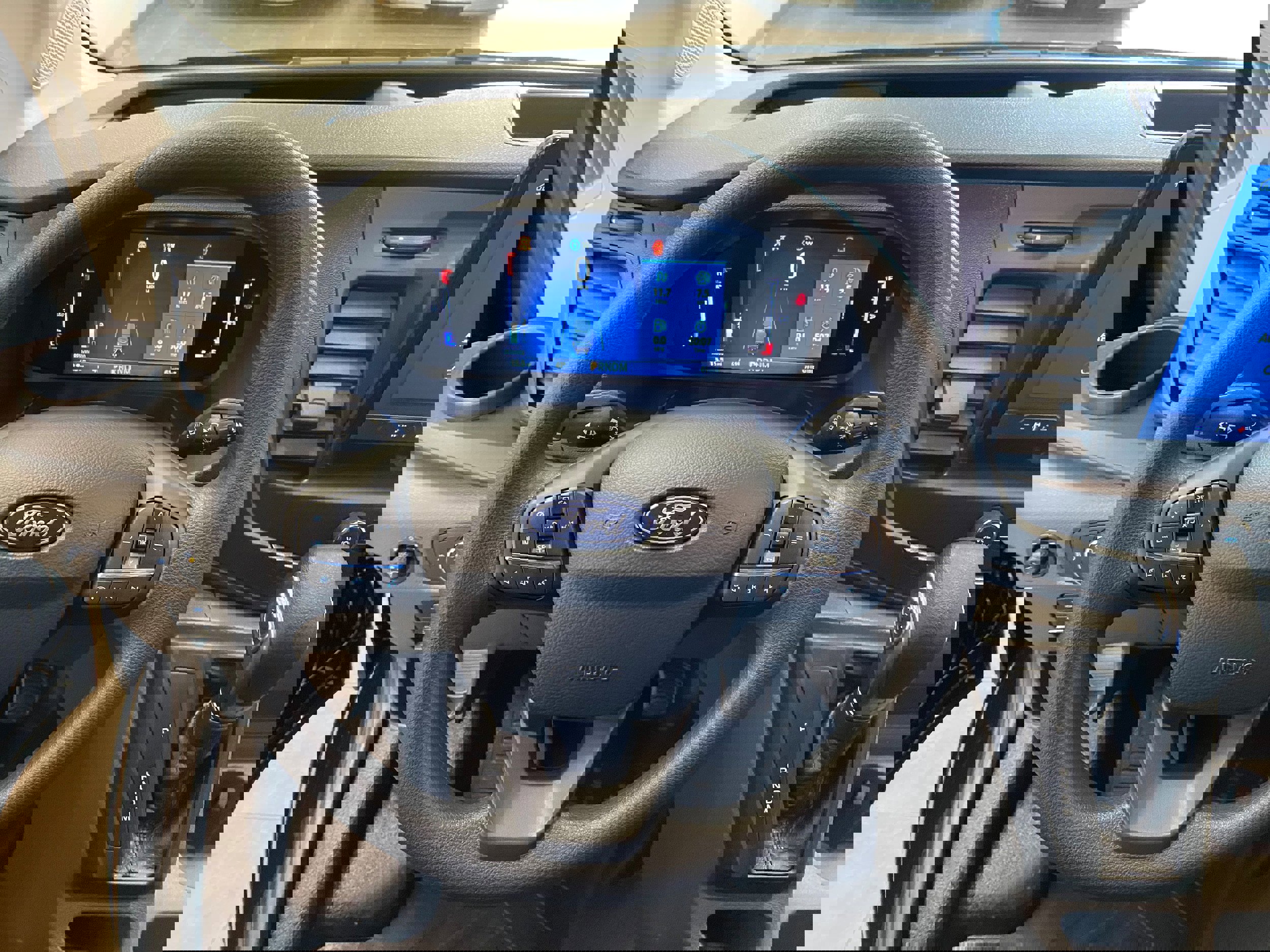 New 2026 Ford Transit 250 148 Medium Roof Extended AWD w/ Exterior Upgrade Package image 17