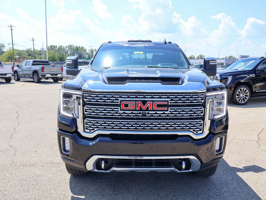 Used 2022 GMC Sierra 3500 Denali w/ Denali Ultimate Package AWD/4WD image 32