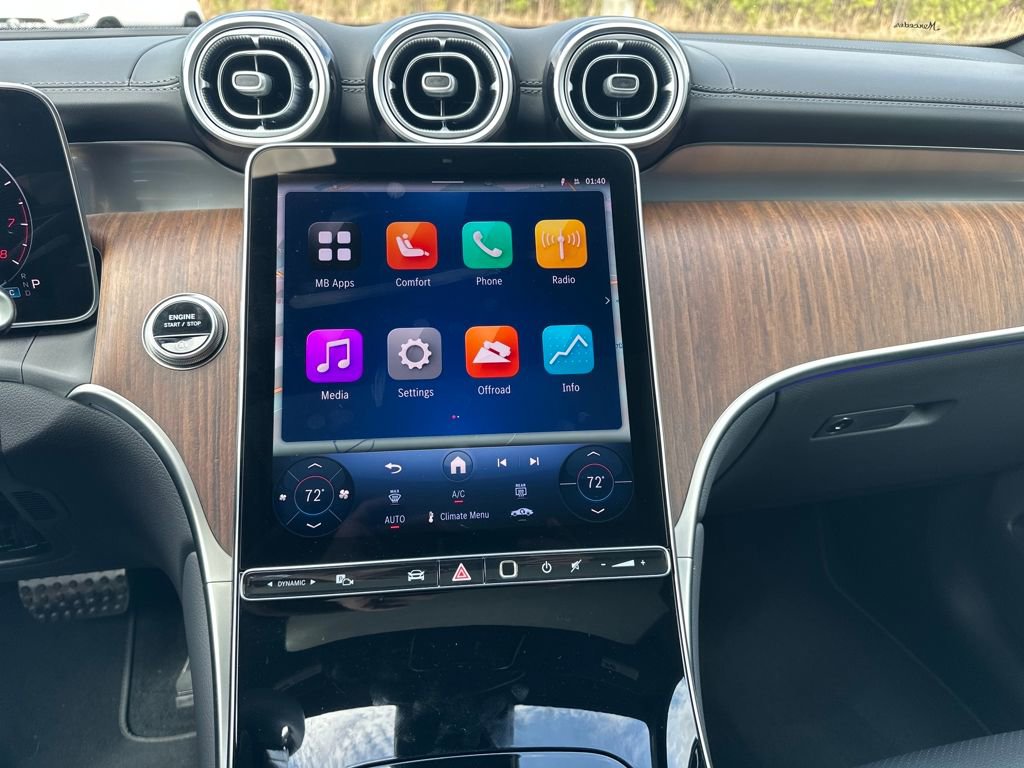 Certified 2025 Mercedes-Benz GLC 300 4MATIC image 6