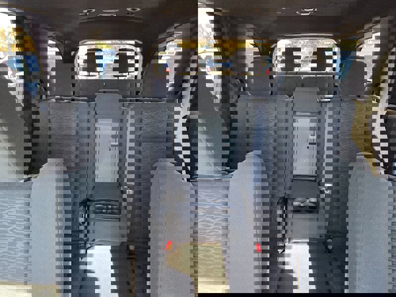 Used 2025 Dodge Durango GT image 21