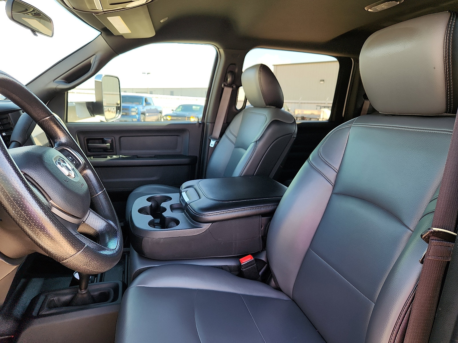 Used 2021 RAM 5500 Tradesman w/ Chrome Appearance Group image 13