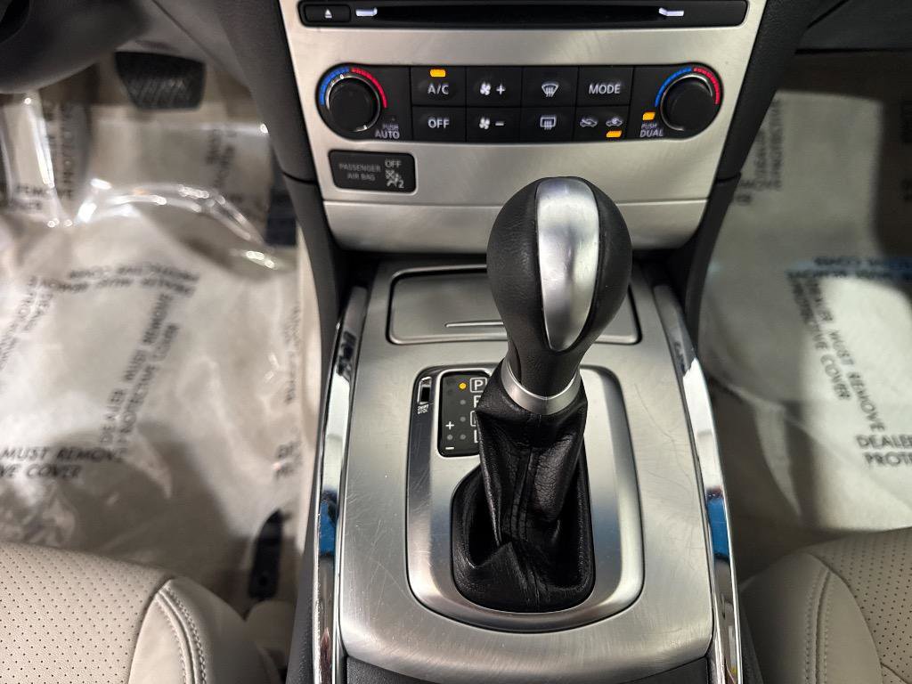 Used 2014 INFINITI Q60 Journey w/ Premium Package RWD image 46