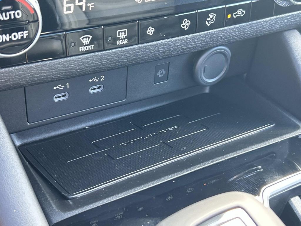 Used 2025 Mitsubishi Outlander SE image 27