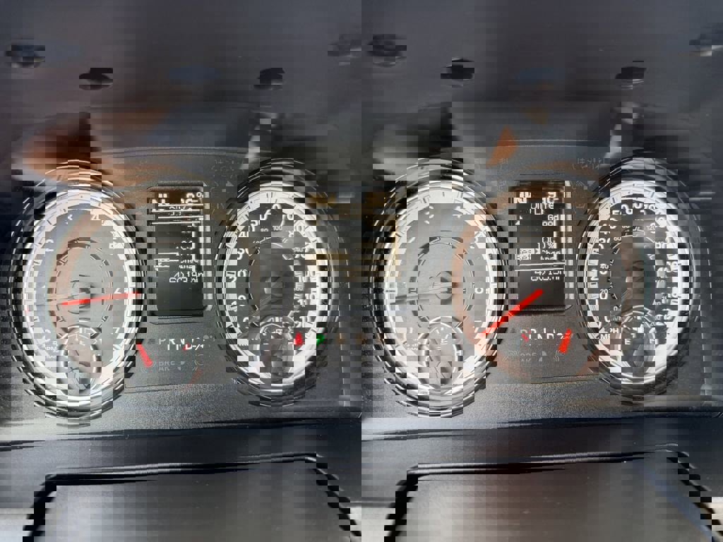 Used 2024 RAM 1500 Classic Warlock image 32