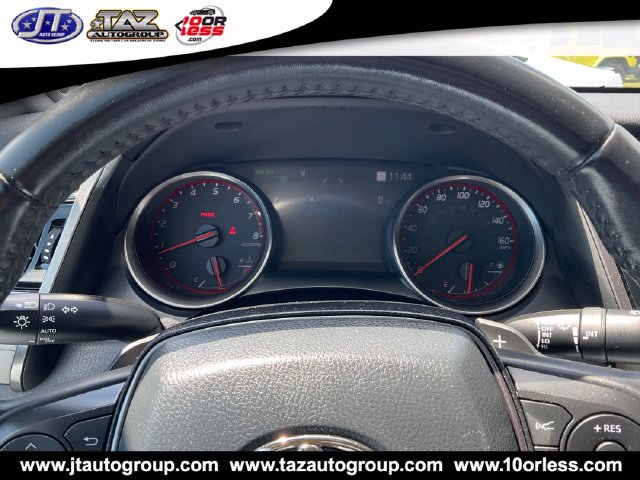 Used 2022 Toyota Camry XSE w/ Navigation Package FWD image 17