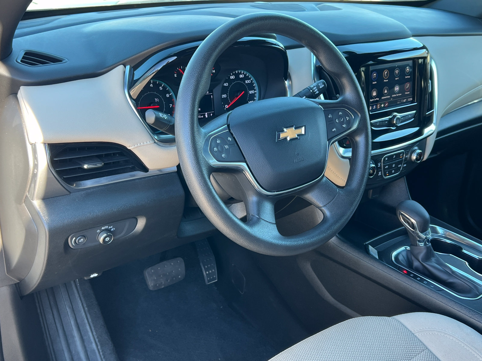 Used 2024 Chevrolet Traverse LS w/ Safety Package FWD image 21