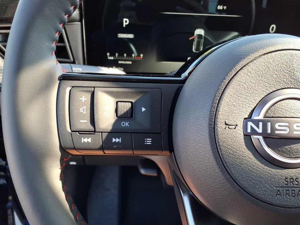 New 2026 Nissan Kicks SR w/ SR Premium Package AWD/4WD image 17