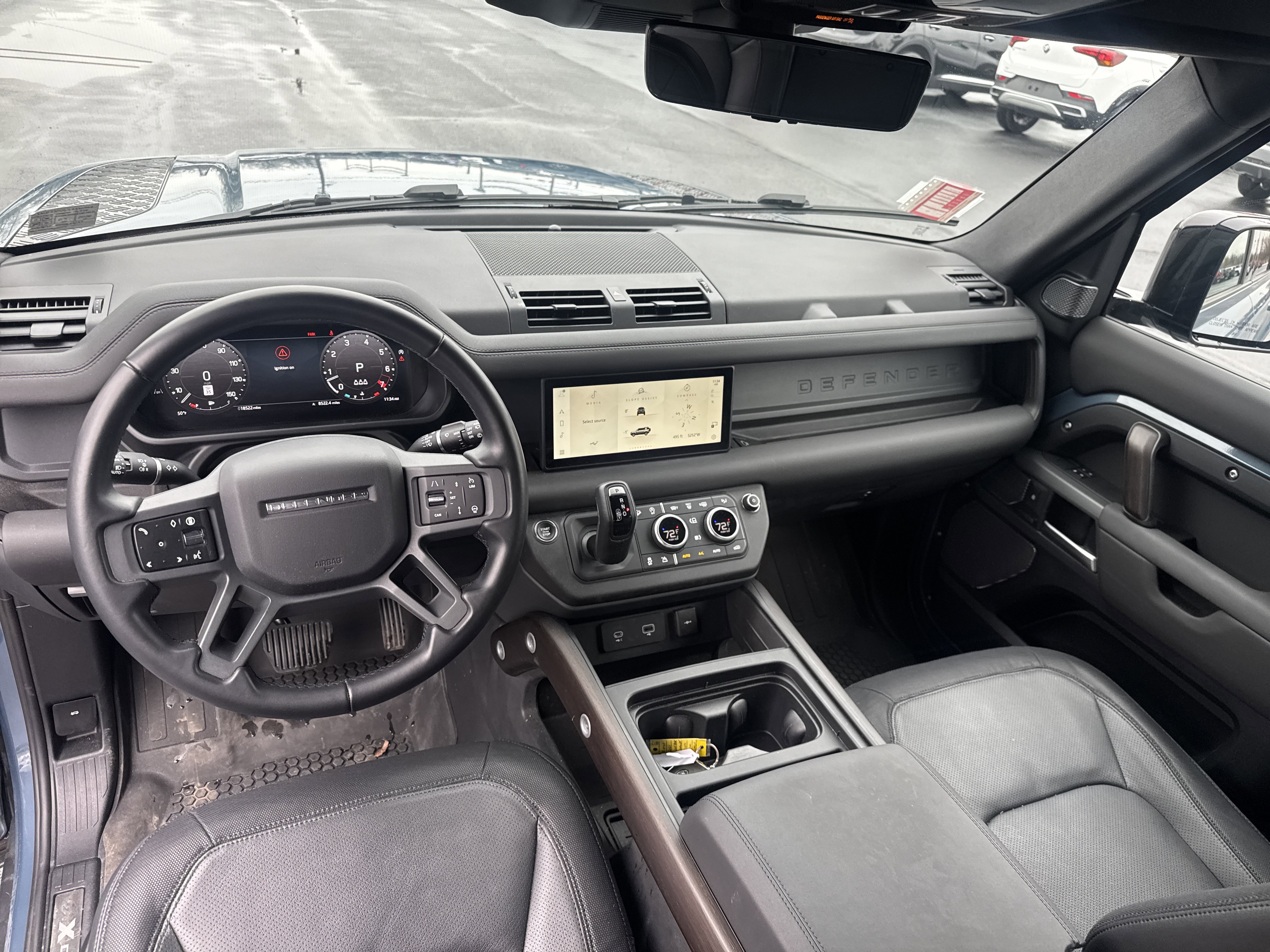 Used 2024 Land Rover Defender 110 X-Dynamic SE image 14