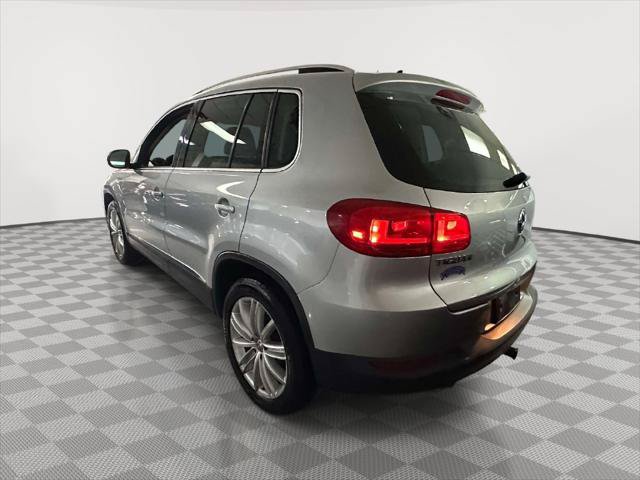 Used 2014 Volkswagen Tiguan SEL AWD/4WD image 6