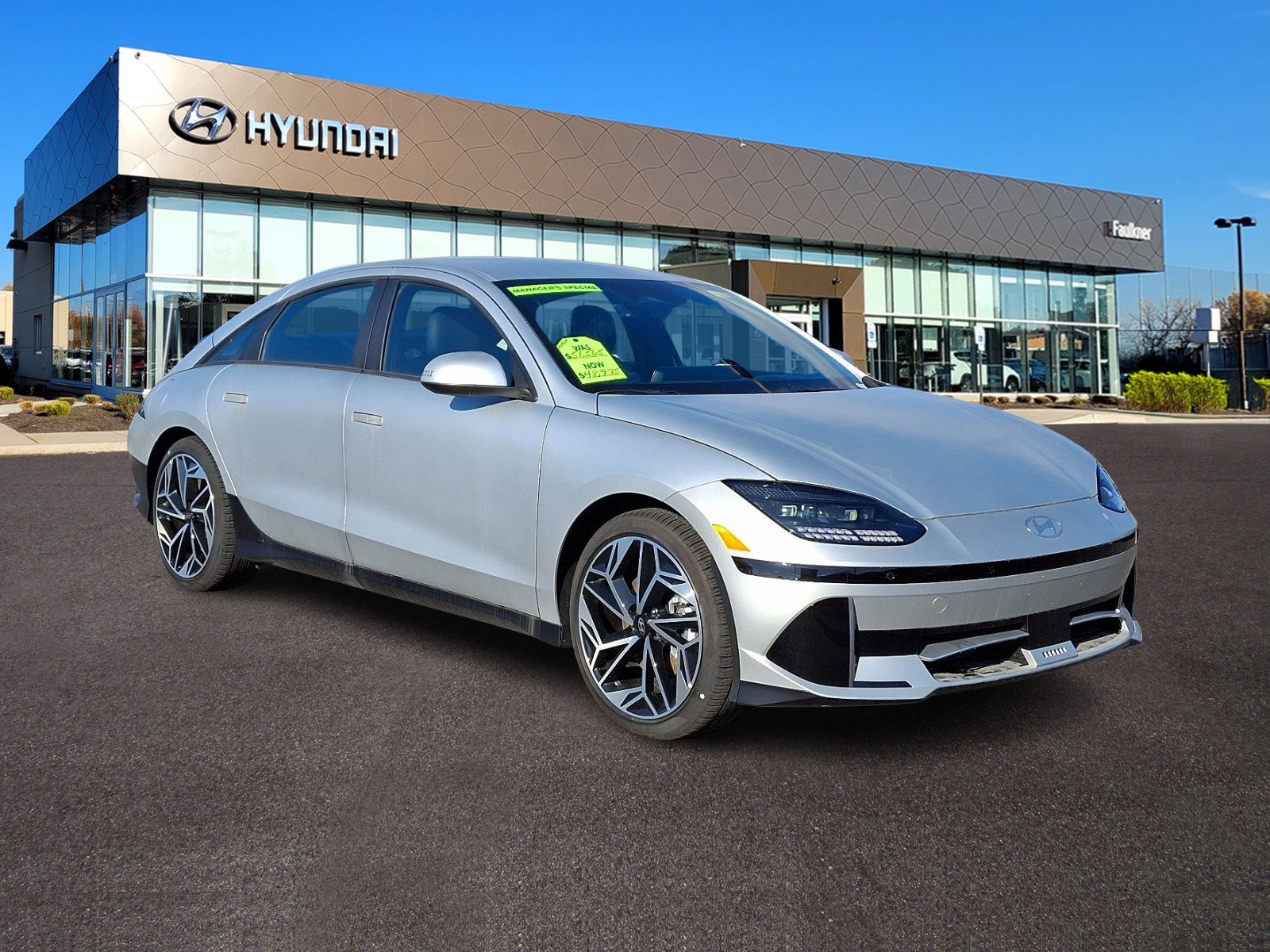 New 2024 Hyundai Ioniq 6 SEL image 1