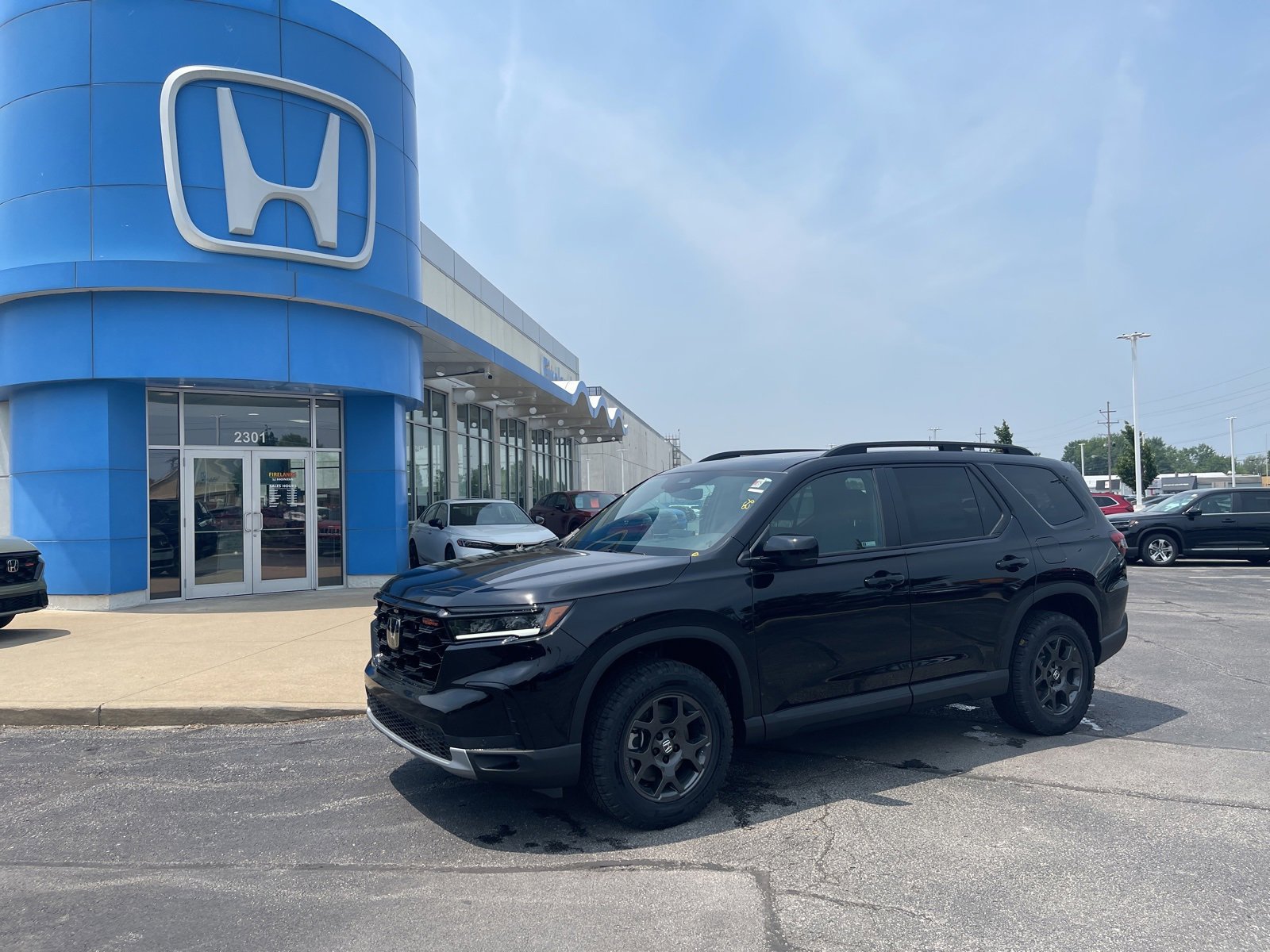 New 2025 Honda Pilot TrailSport