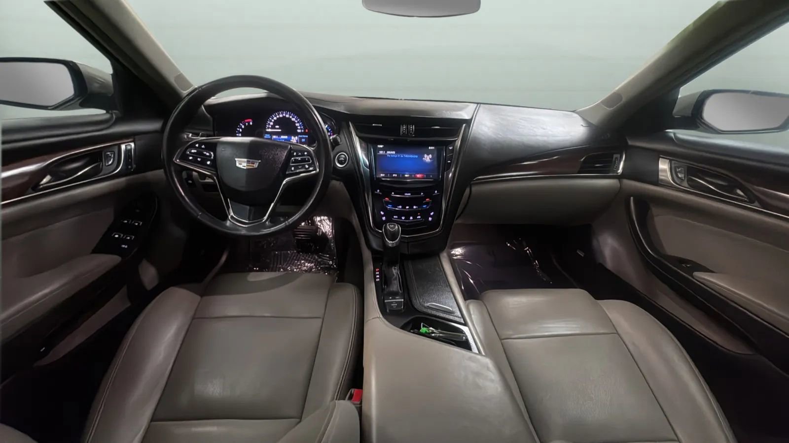 Used 2015 Cadillac CTS Sedan w/ Seating Package RWD image 9