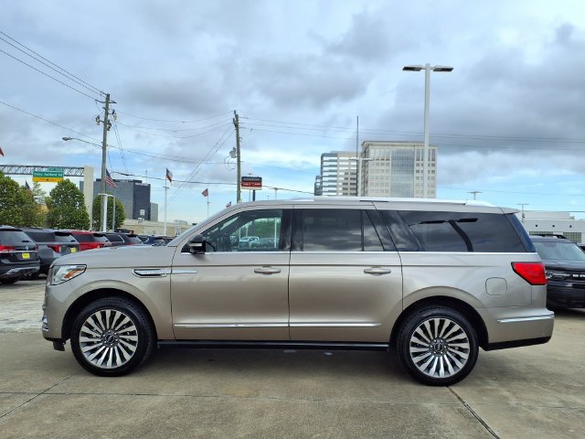 Used 2020 Lincoln Navigator L Reserve w/ Luxury Package AWD/4WD image 24